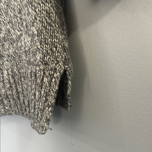 Dynamite Cozy Gray Turtleneck Sweater - Picture 5 of 7